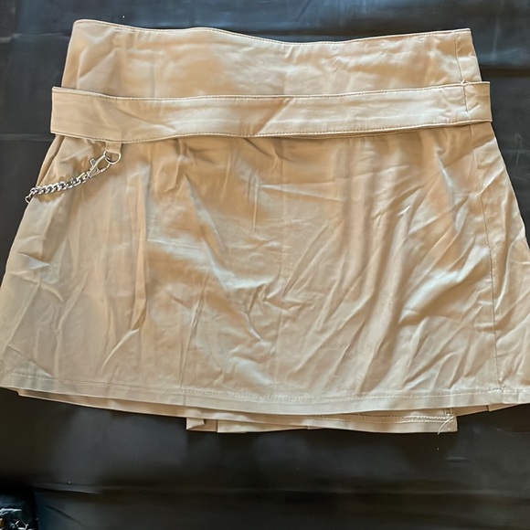 Bebe Skirt - Picture 4 of 6